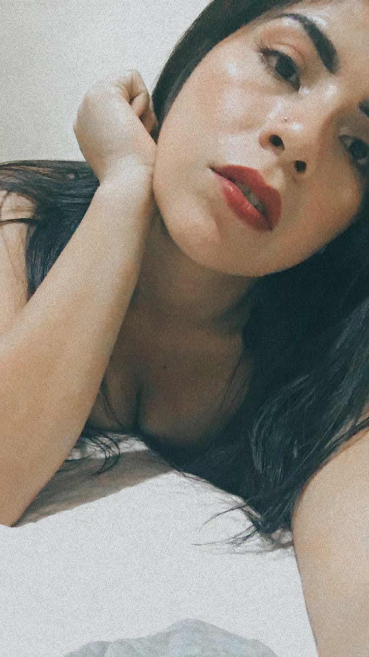 Adriana Moza banner image