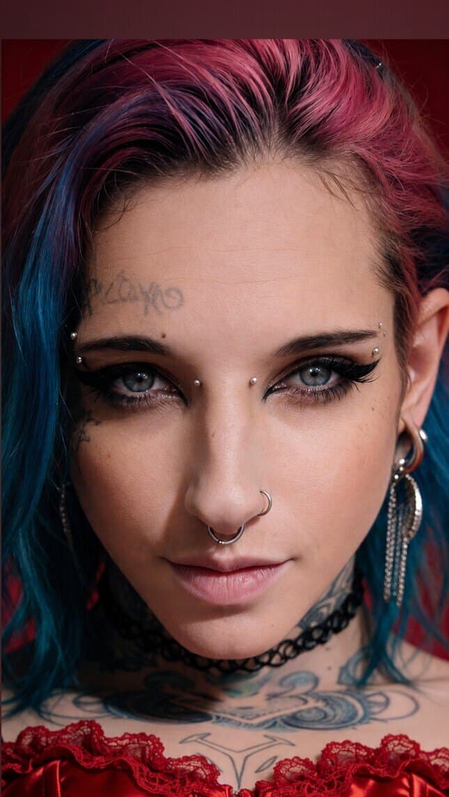 💦 Lynzi Lavish🪷 🏳️‍⚧️ banner image