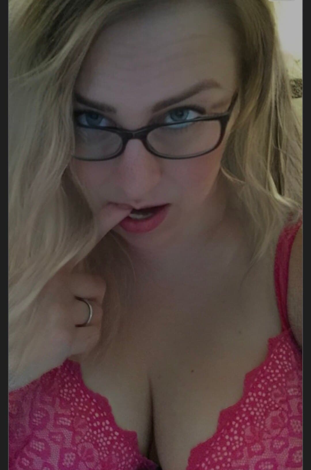 Miss submissive banner image