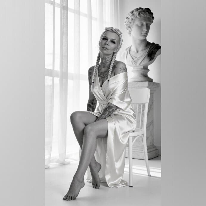 Naughty leese banner image