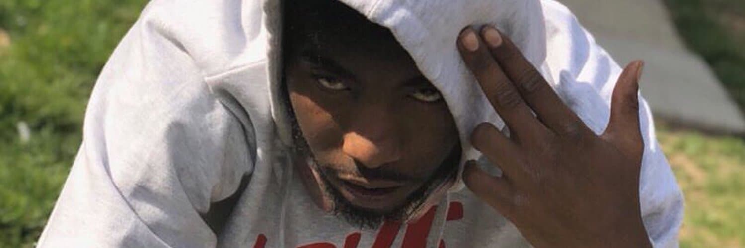 AYee5ivee banner image