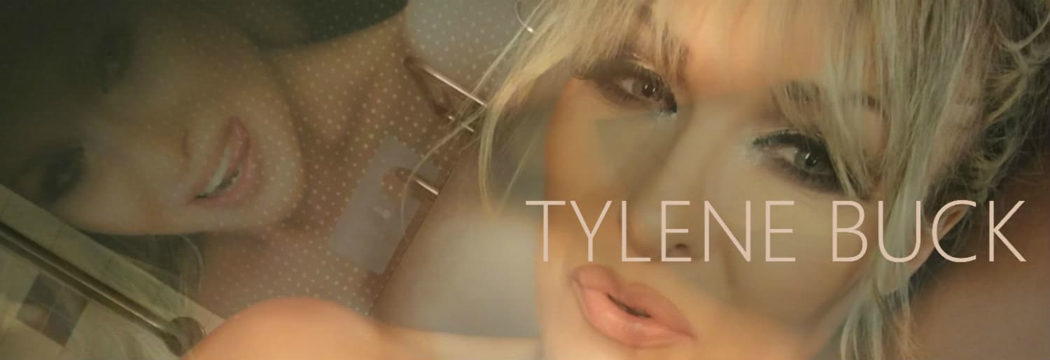 💋𝕋𝕙𝕖 𝕋𝕪𝕝𝕖𝕟𝕖 𝔹𝕦𝕔𝕜💋 banner image