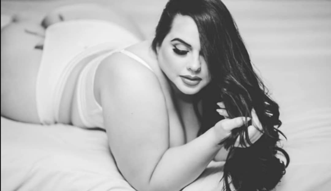 Queen T banner image