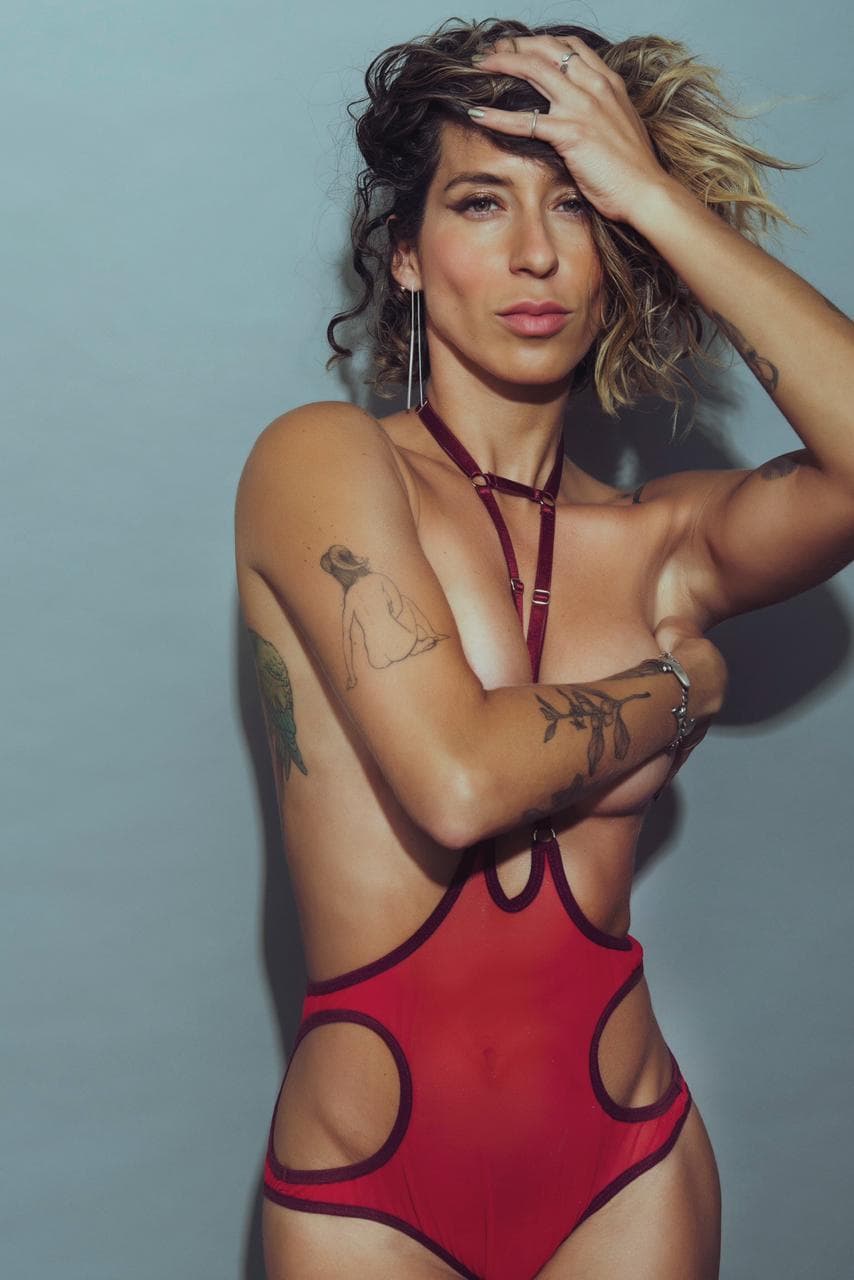 Miss Mara banner image