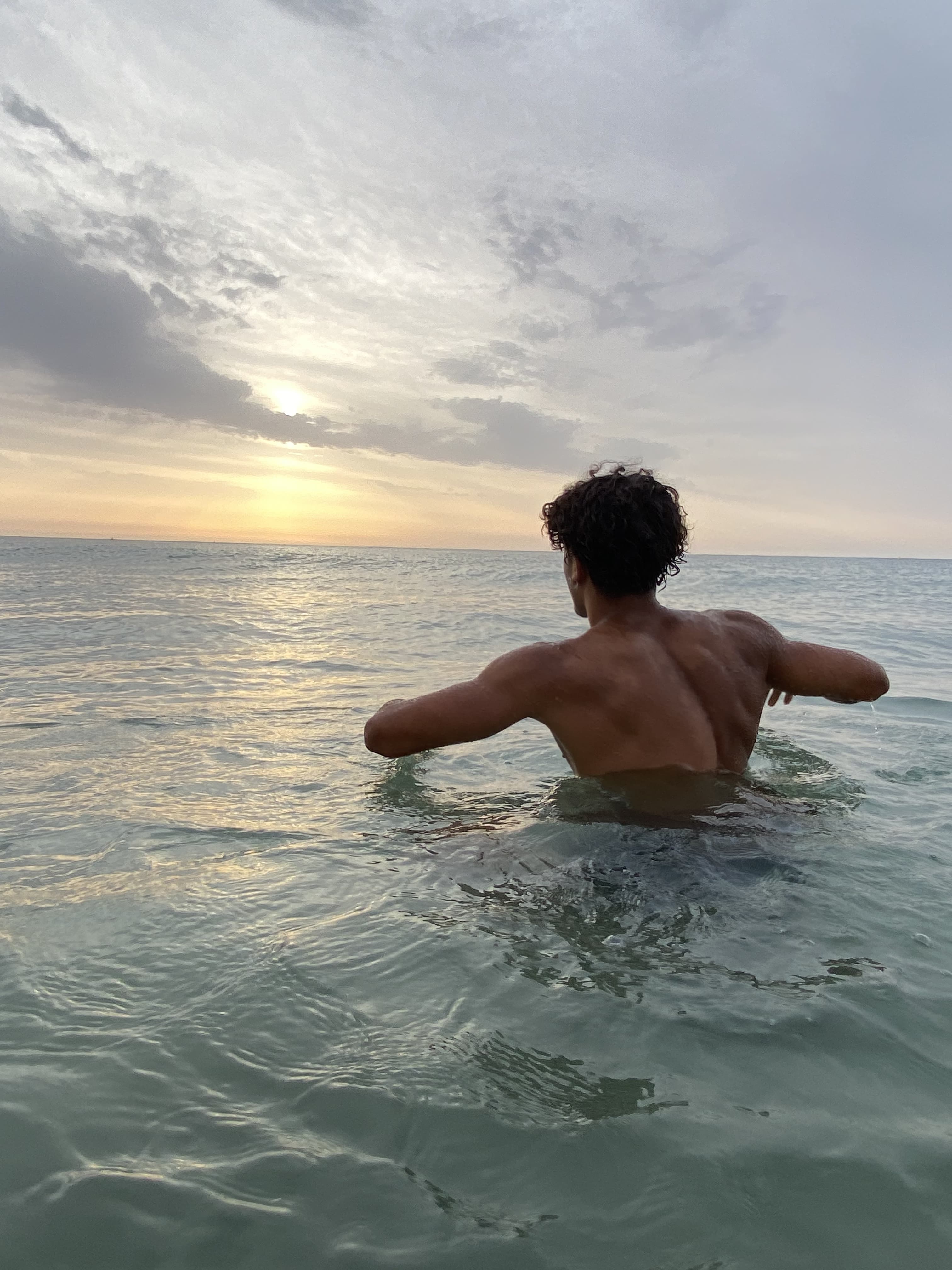 _aleexdvvl banner image