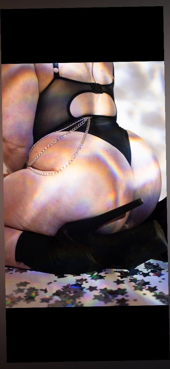 Mrs chubby 🍑 banner image