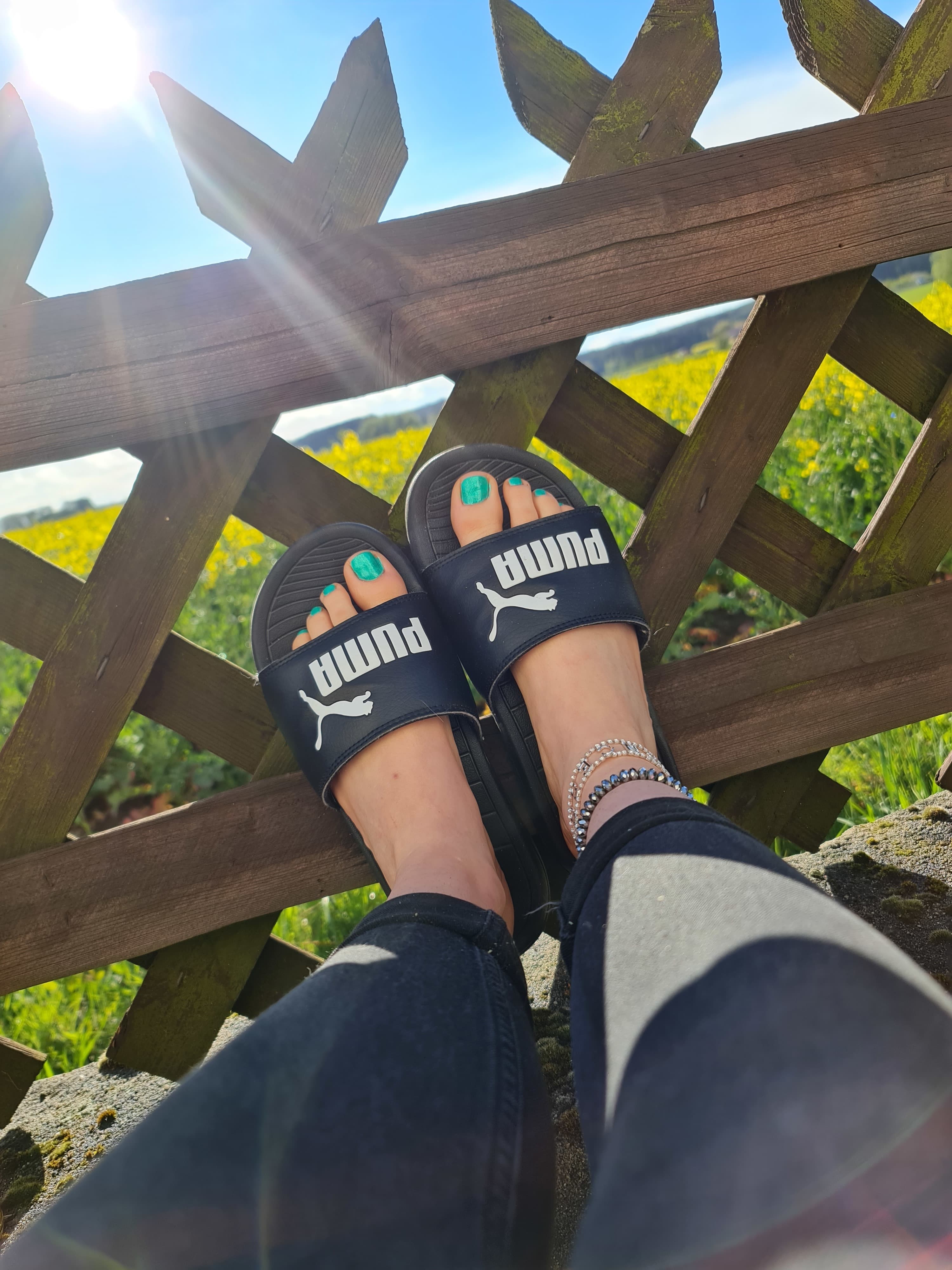 GERMAN FEET QUEEN👑👣 banner image