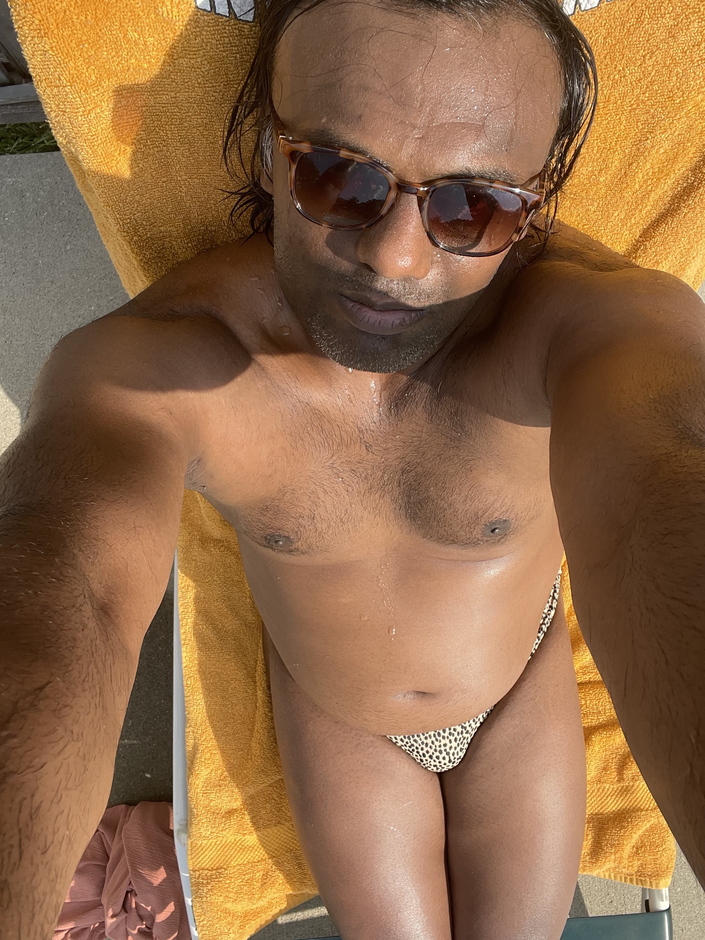 Josh with a dad bod (but not a dad) banner image
