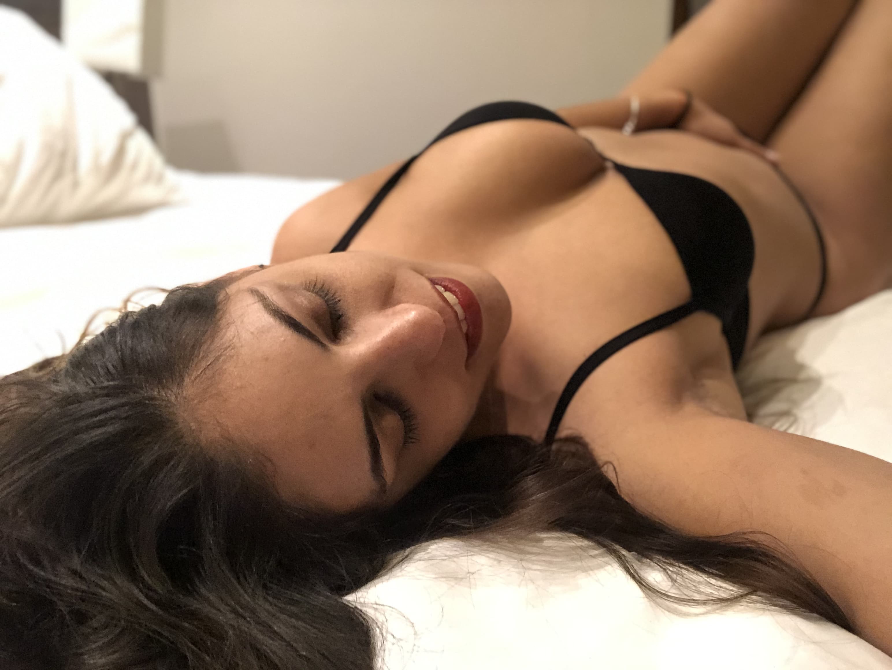 SeleneMoon (+18) banner image