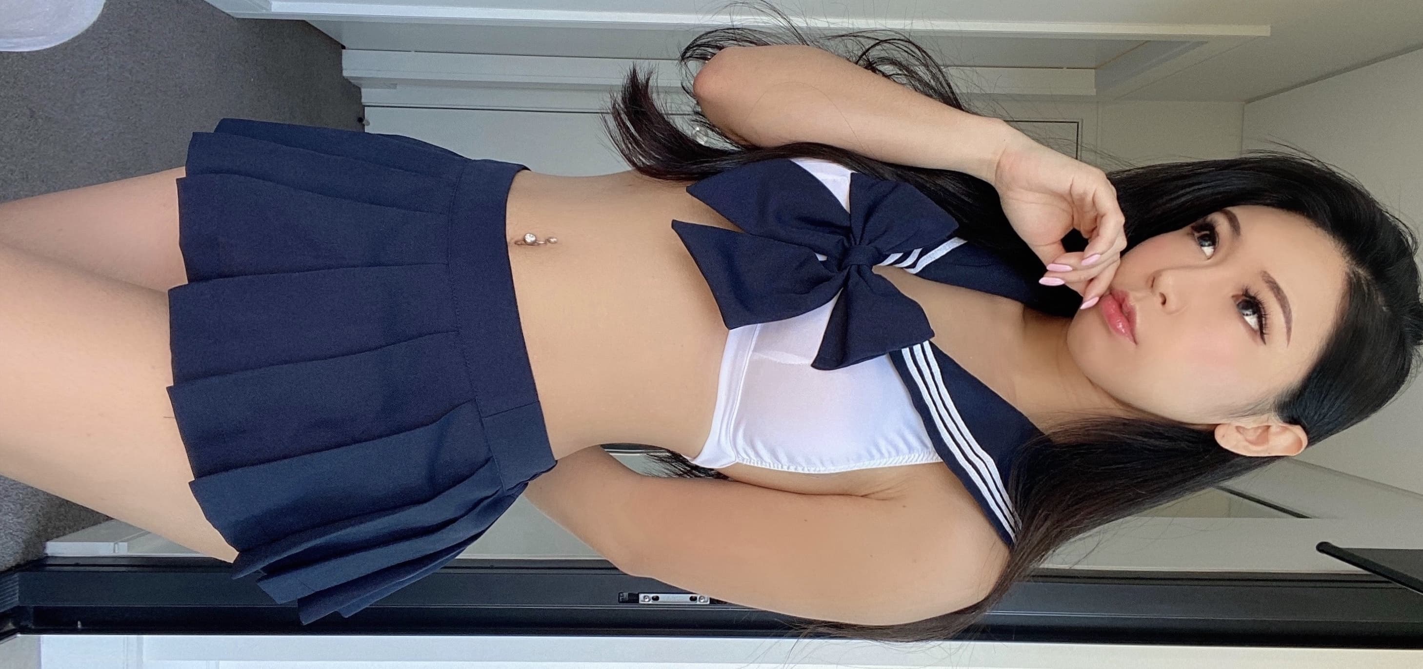 Lucy🌹 banner image