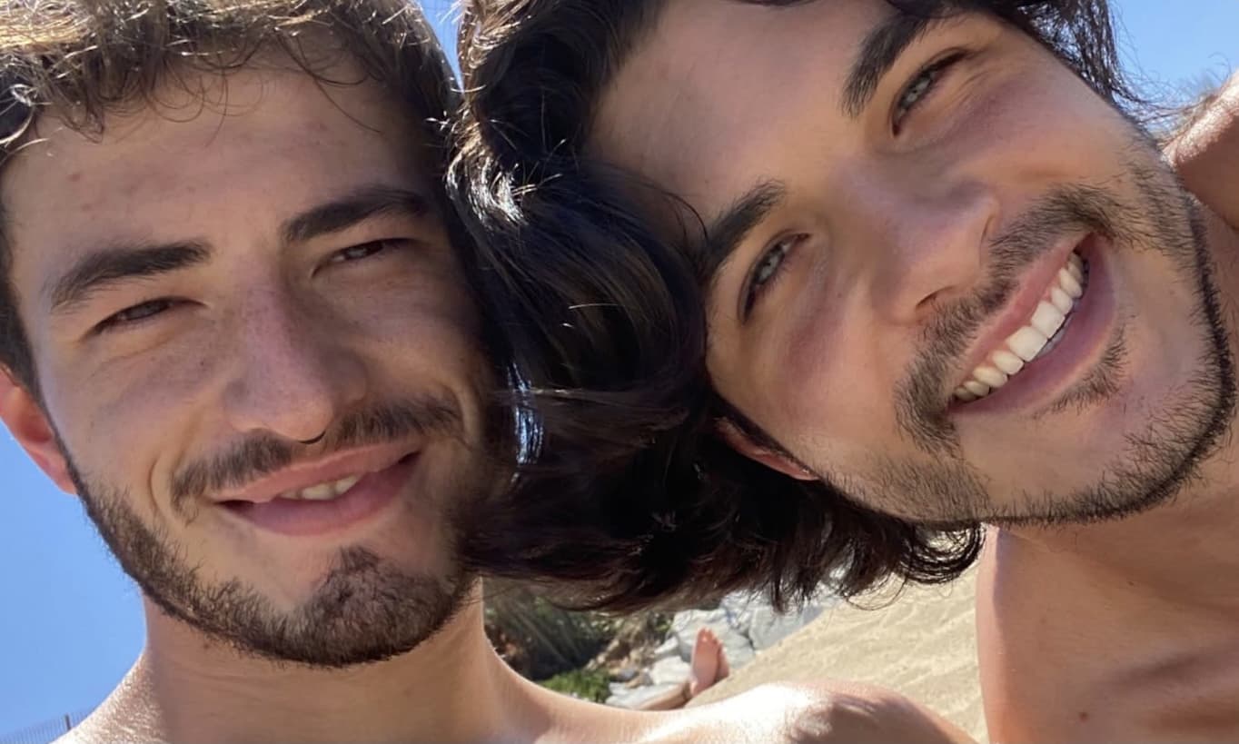 Spicy chicos 🇺🇸🔥🇪🇸 banner image