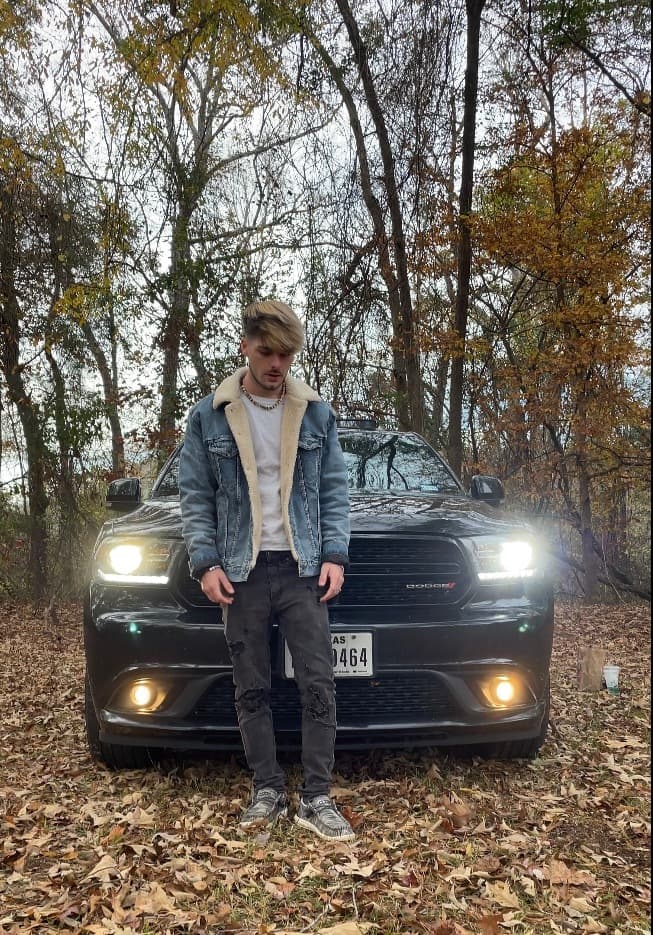 Lil Kam banner image