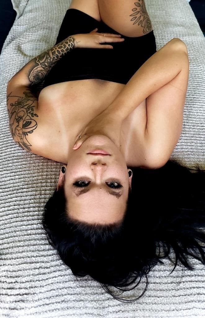 Nikki95 banner image
