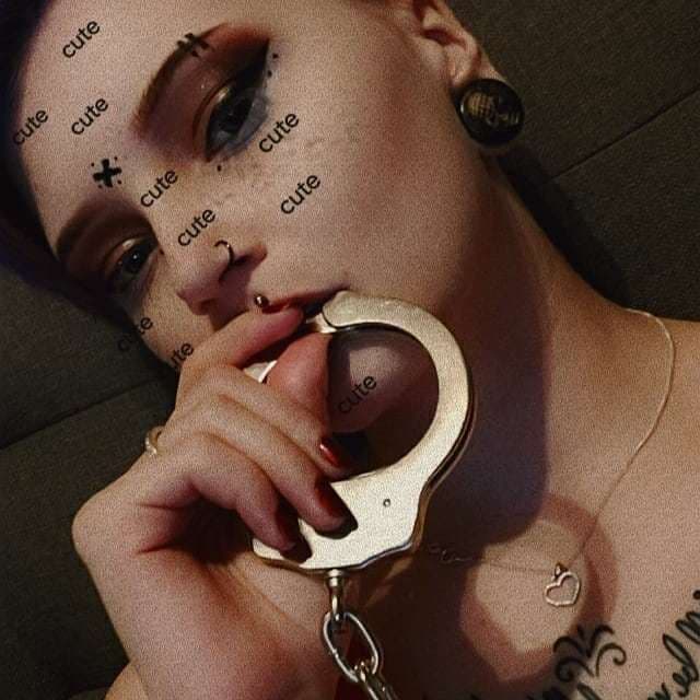 QueenBitch banner image
