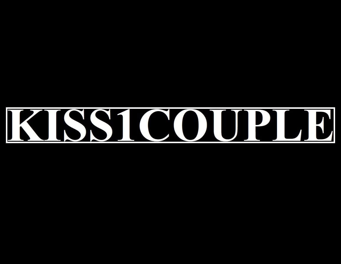 kiss1couple banner image