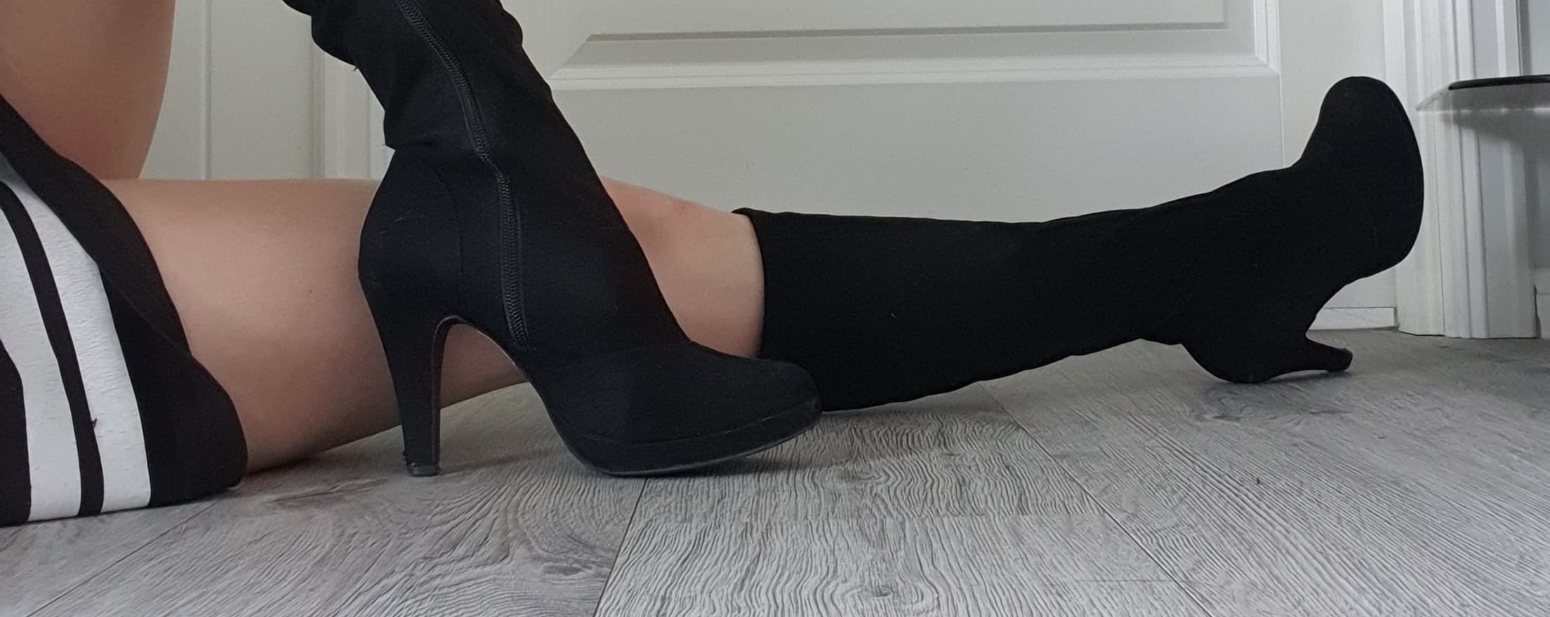 MomFoot banner image