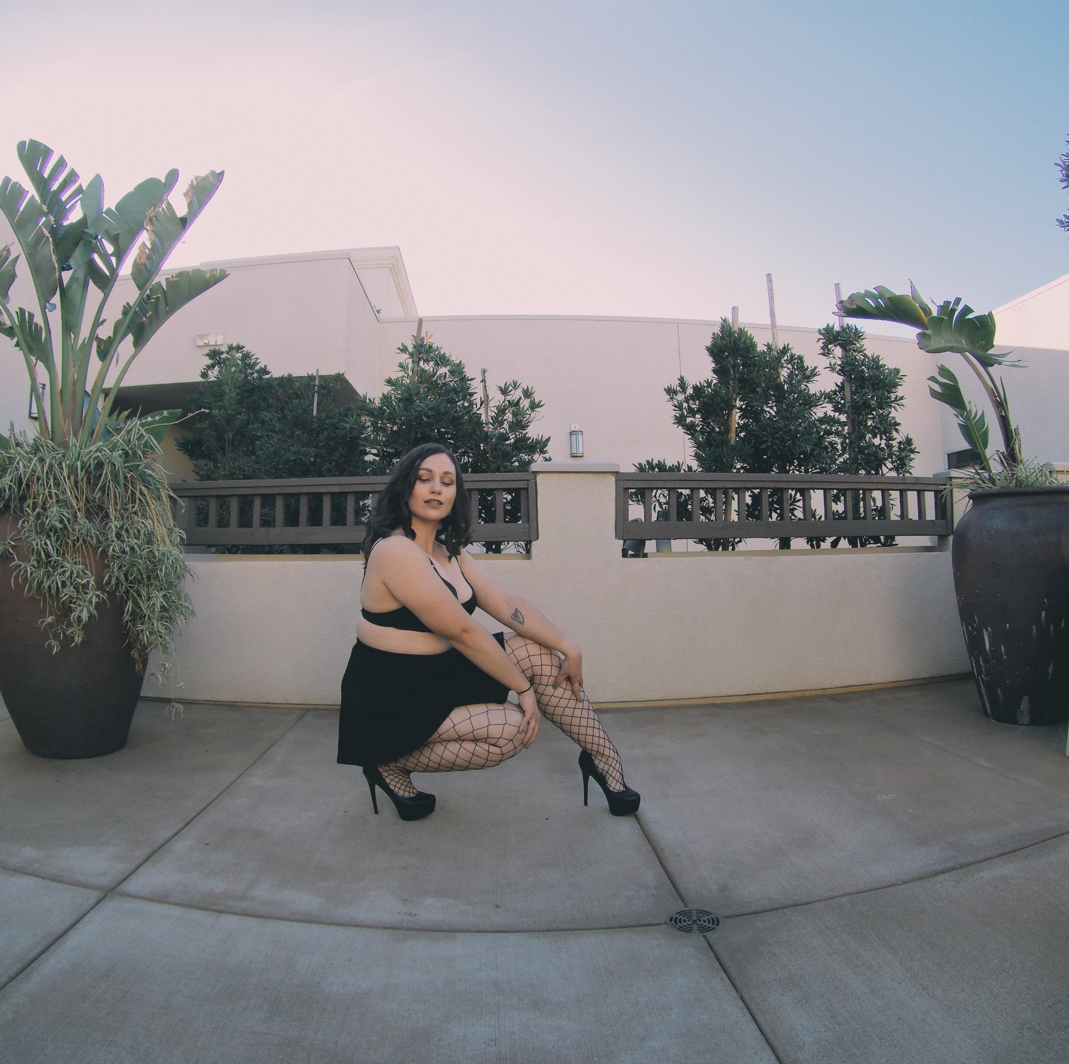 Caitlyn DoesHerBest banner image