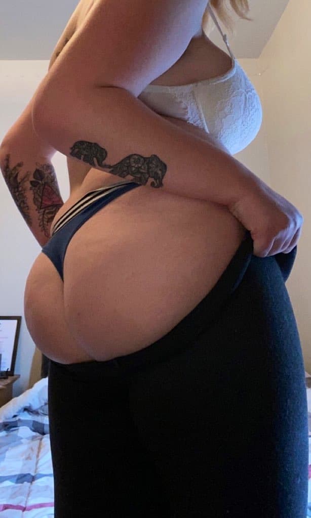 K😘 banner image