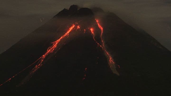 Queen Volcano banner image