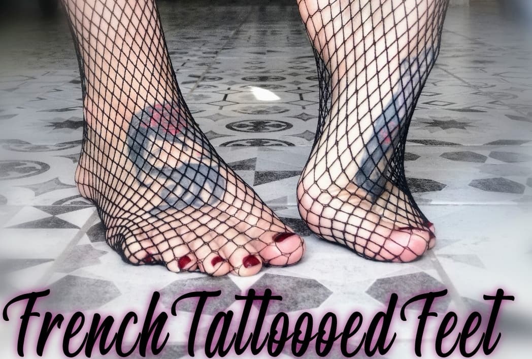 French tattoooed feet banner image