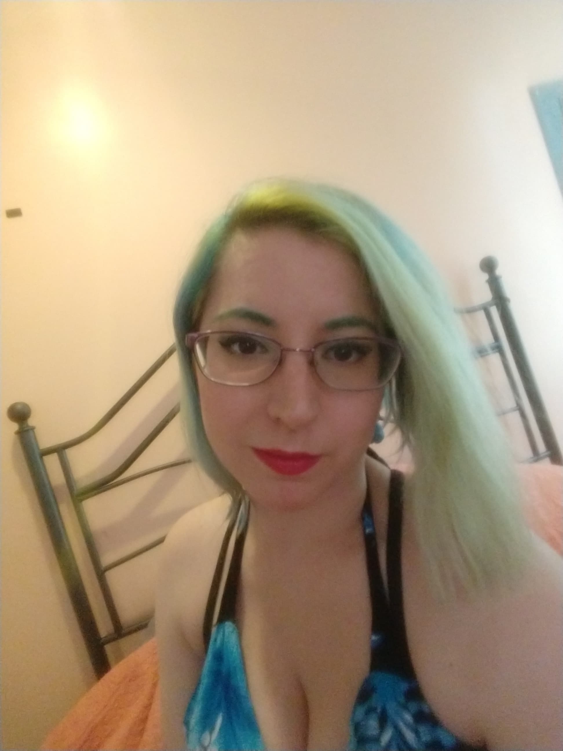 Holly the nerd banner image