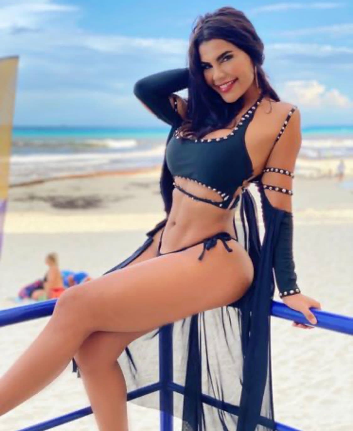 Bibian Carrión banner image