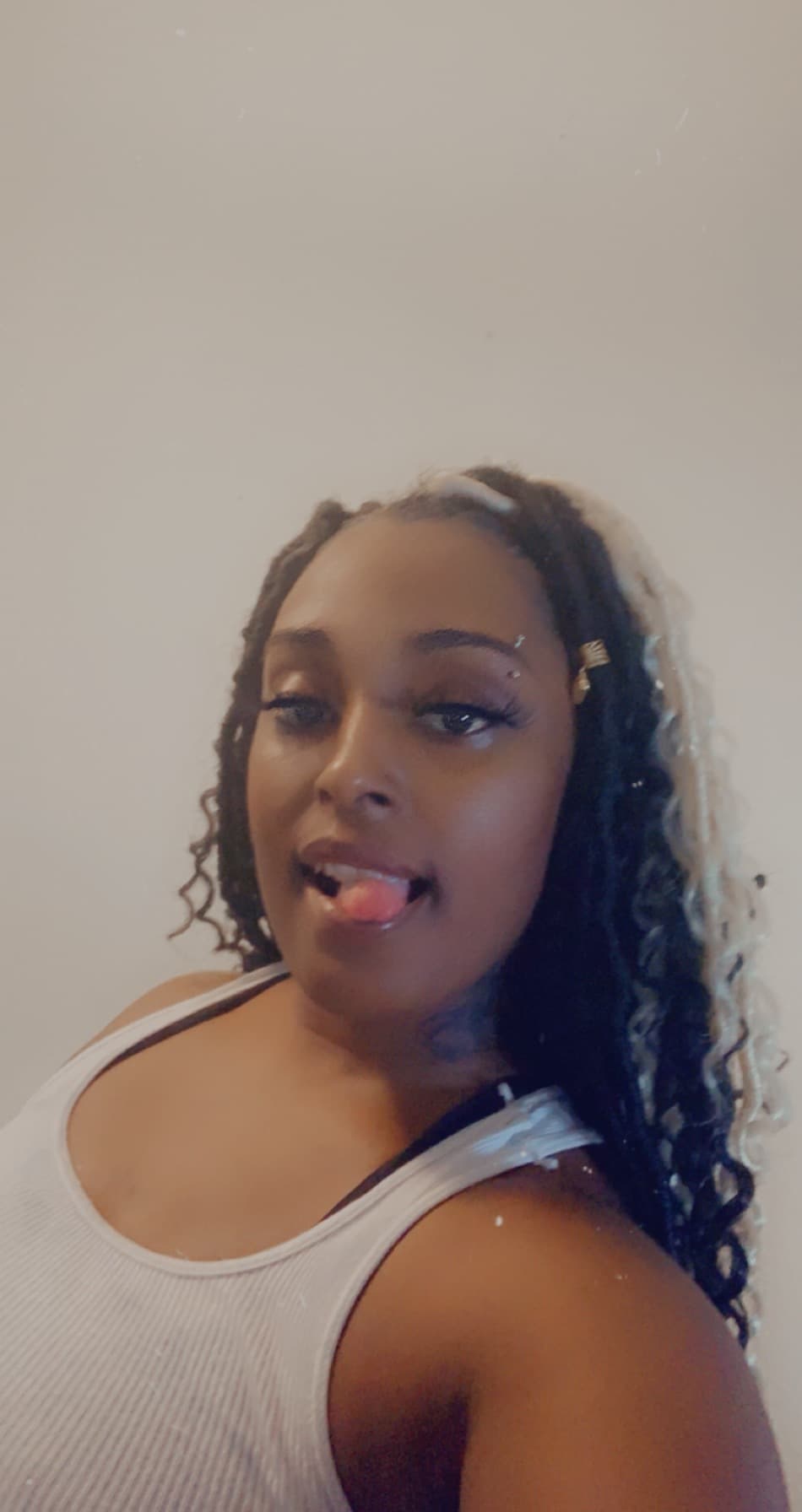 pretti_MELANIN🦋 banner image