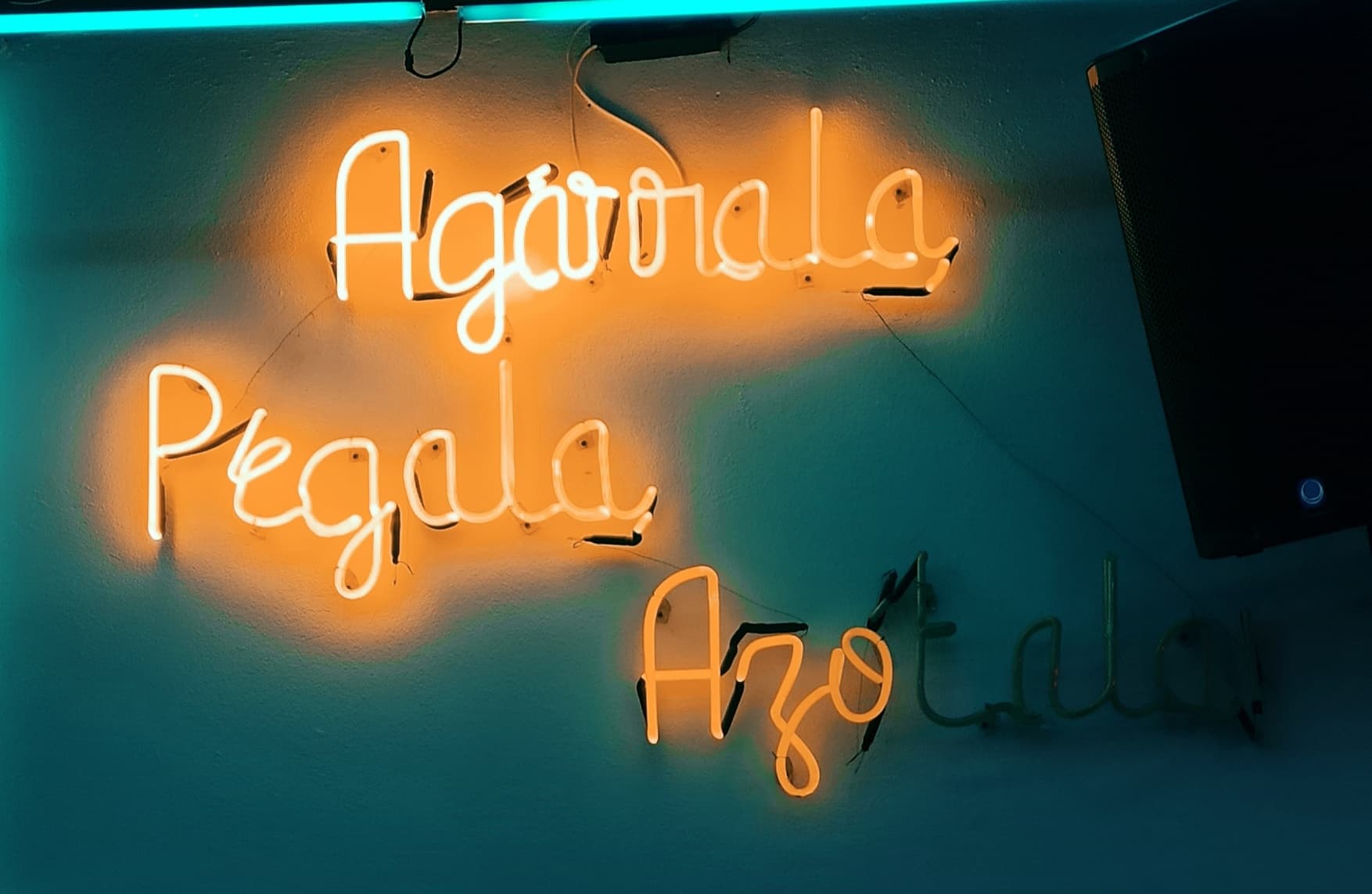 Santiago Loaiza banner image