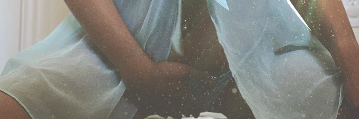 Clarissa ๐ฆ banner image