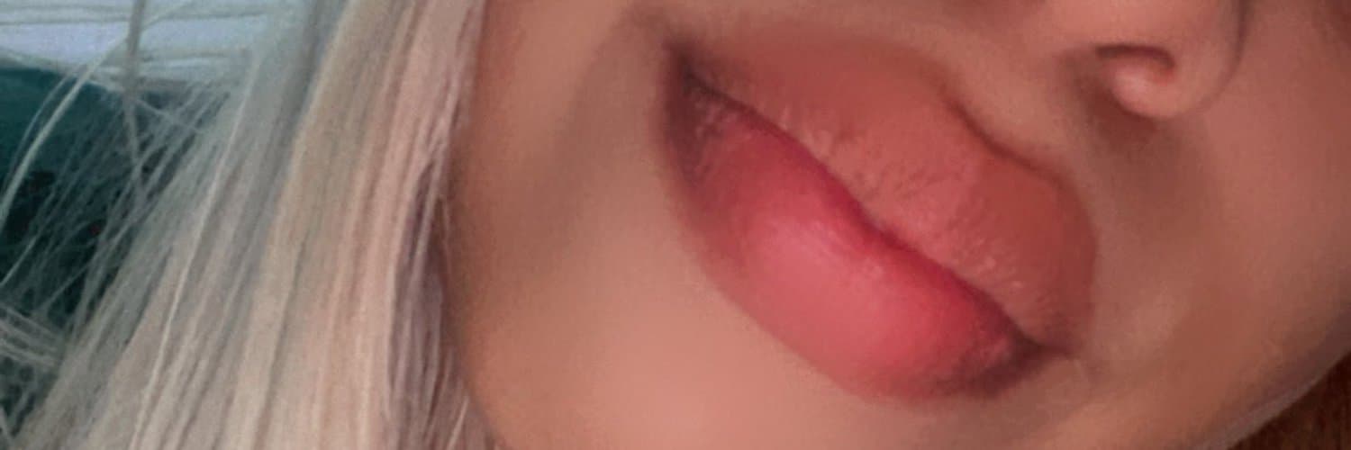 Aeelena🐰🥕 banner image
