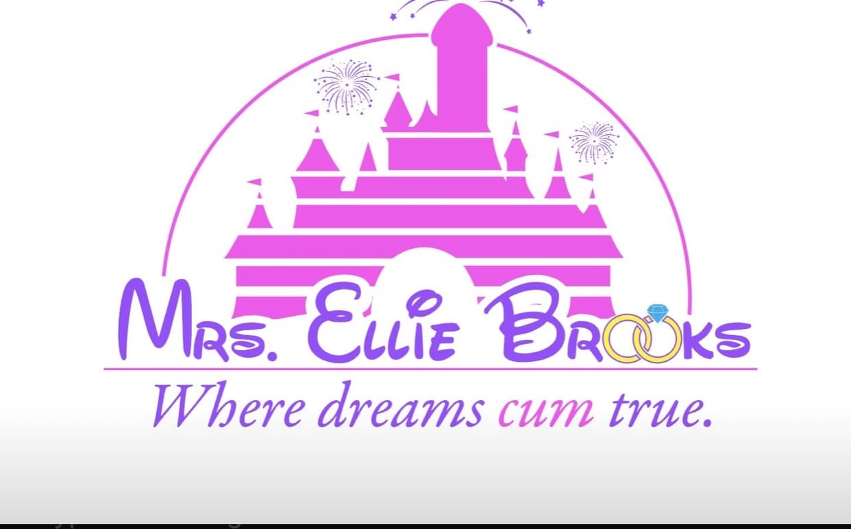 Ellie Brooks (🌴Soccer mom next door🌴) banner image
