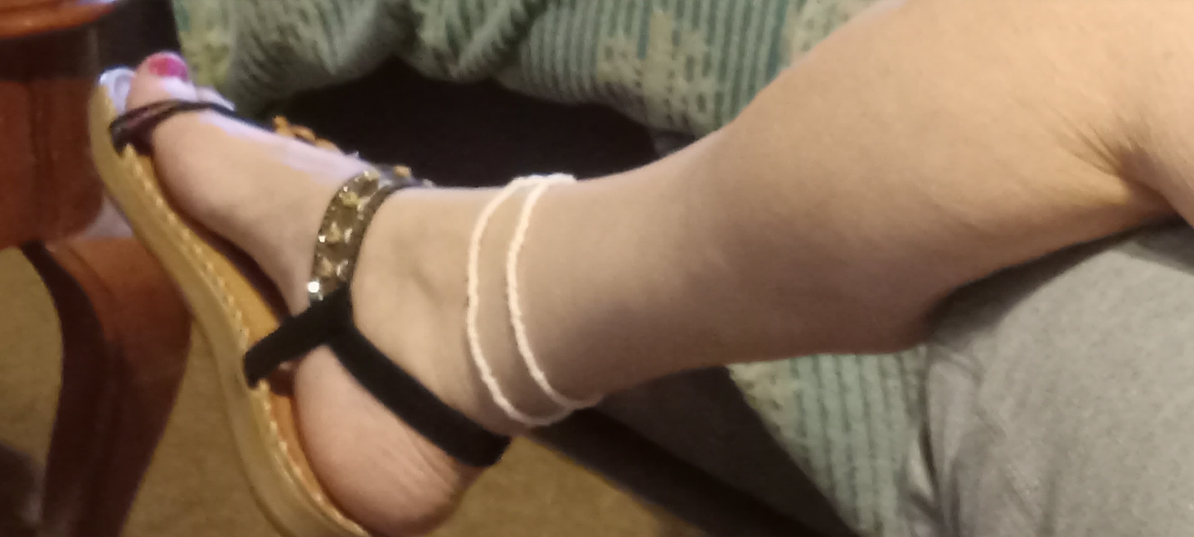 Feet of The Queen banner image