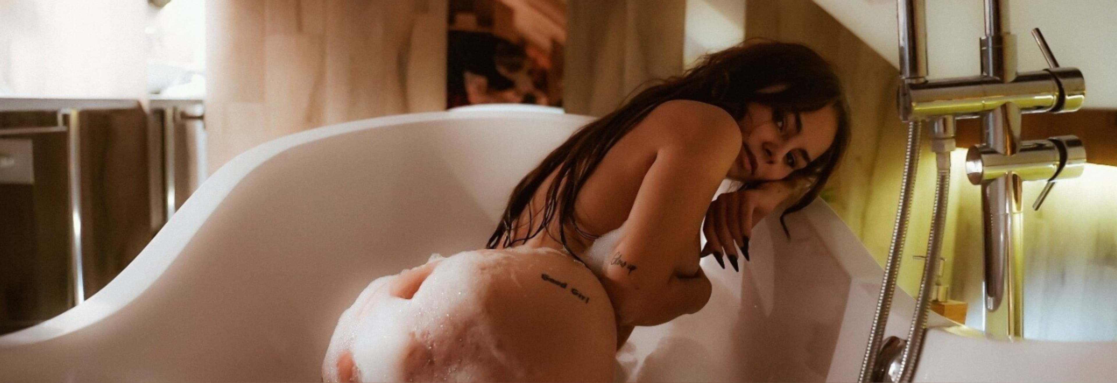 Nikita 💦❤️ banner image