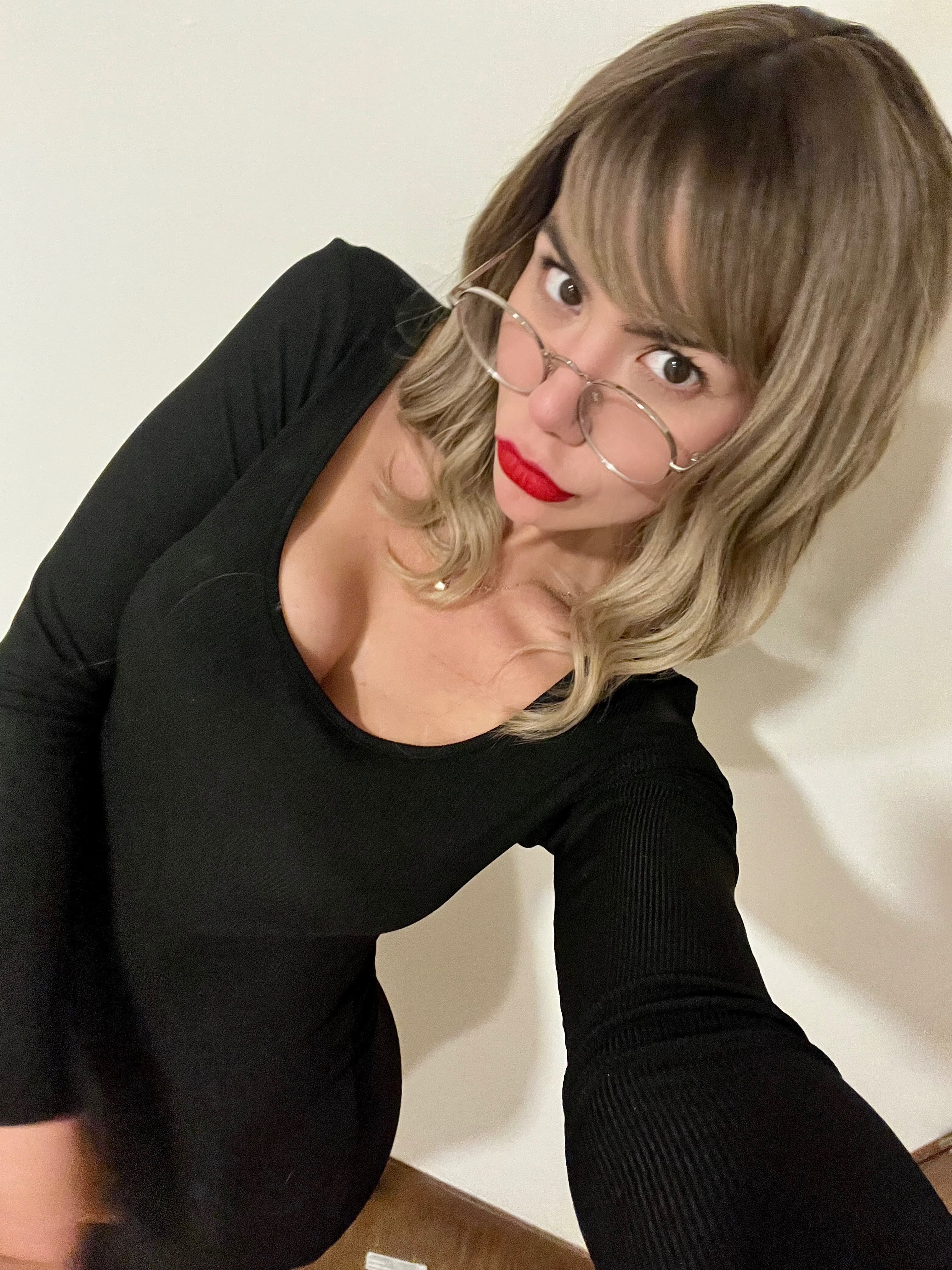 Victoria Rae Price banner image