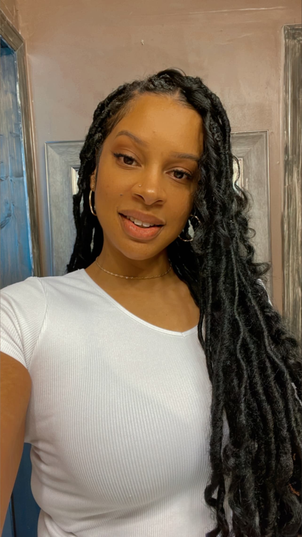 Earthly Goddess🌻. banner image