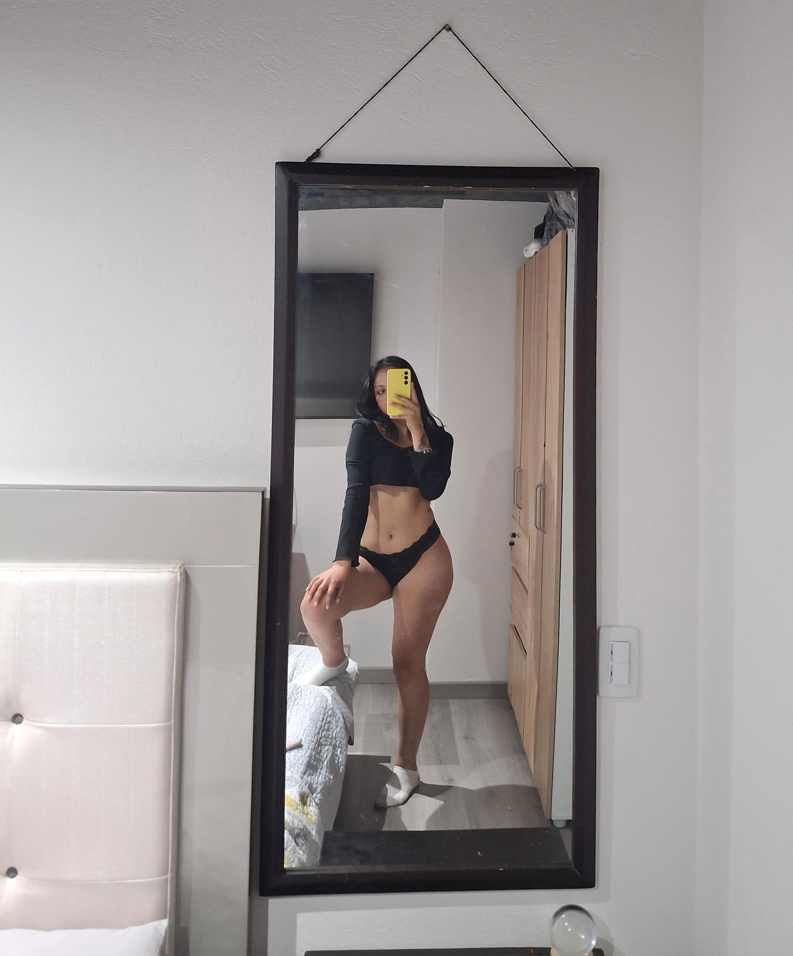 Paola Cadena banner image