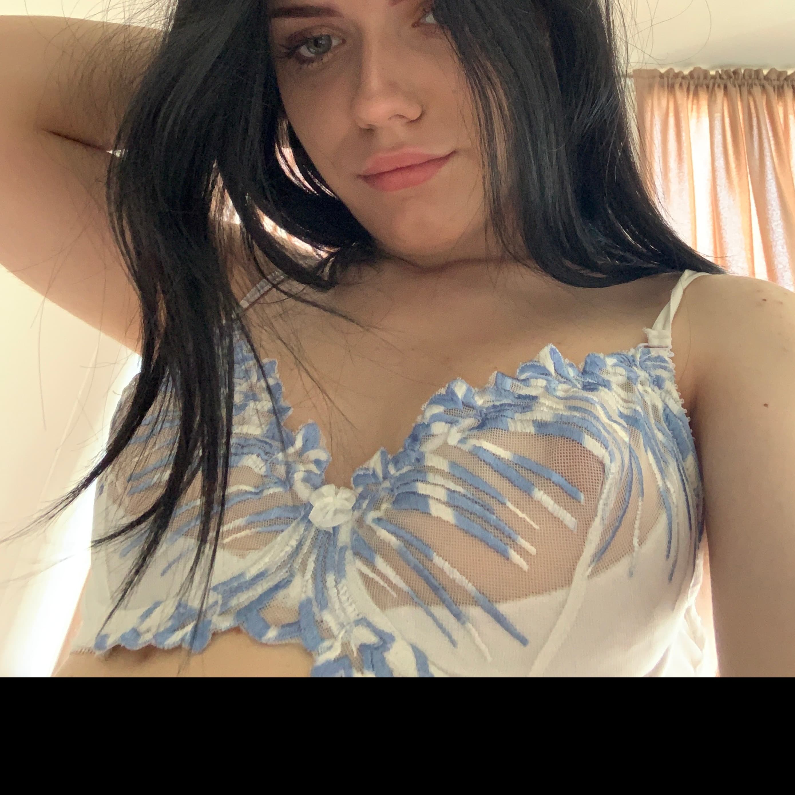 Zoey Meddison 😋 banner image