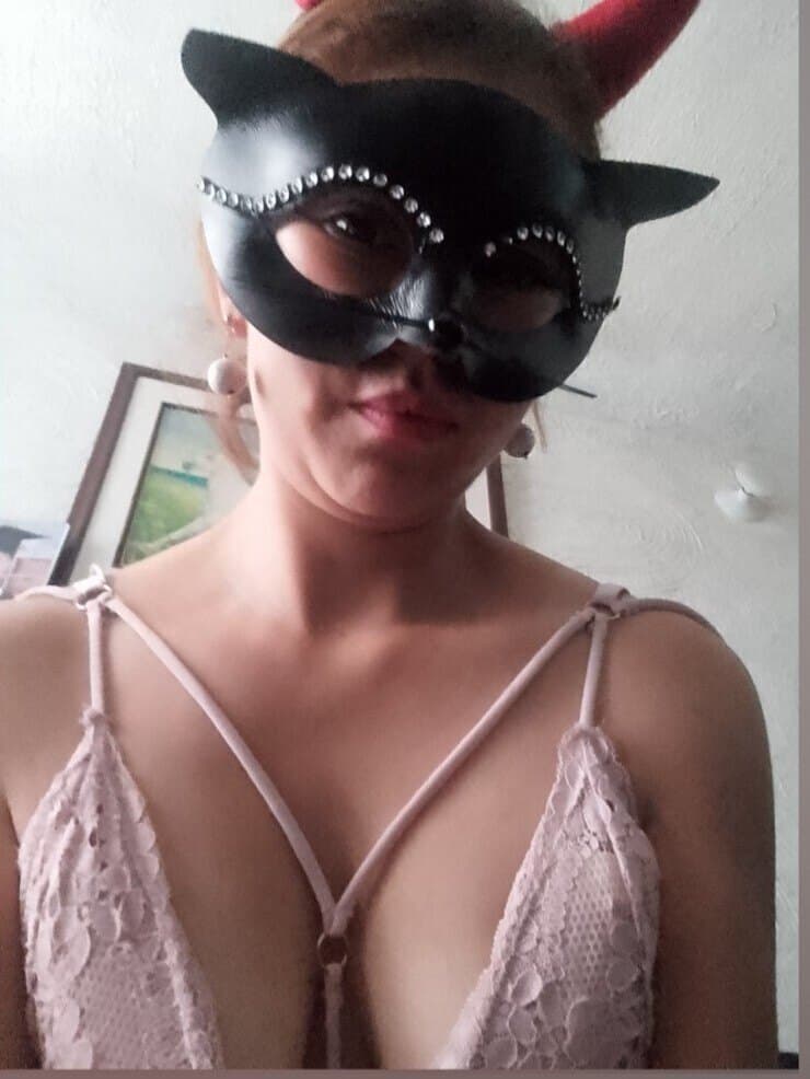 antonela yiyi banner image