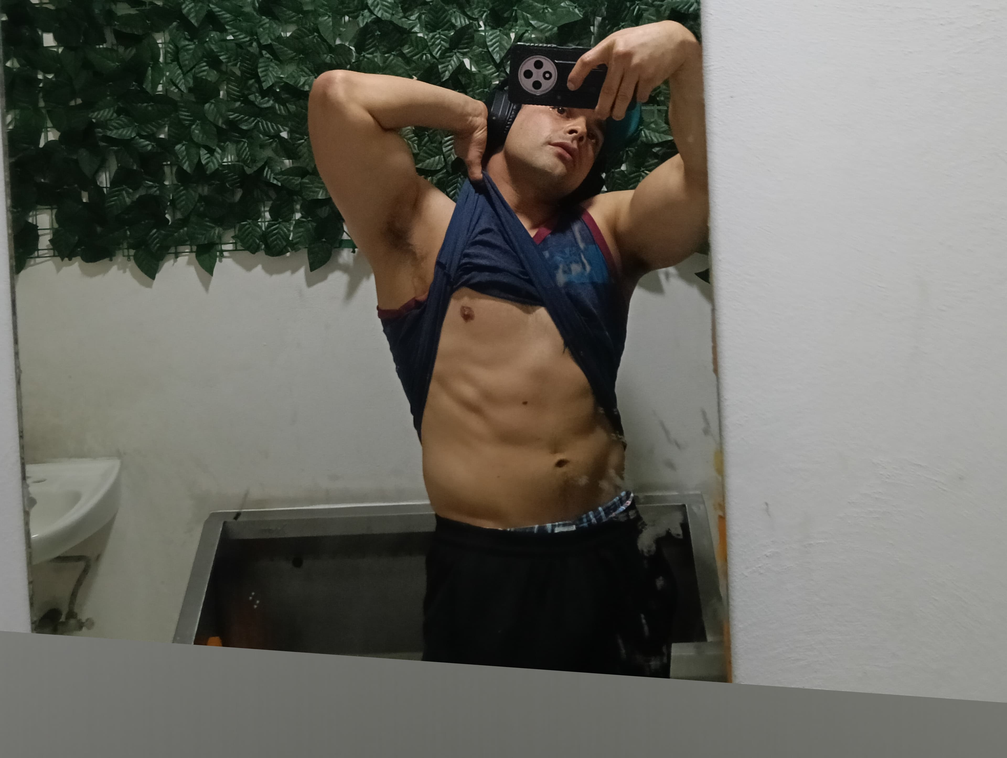 Leonel Lopez banner image