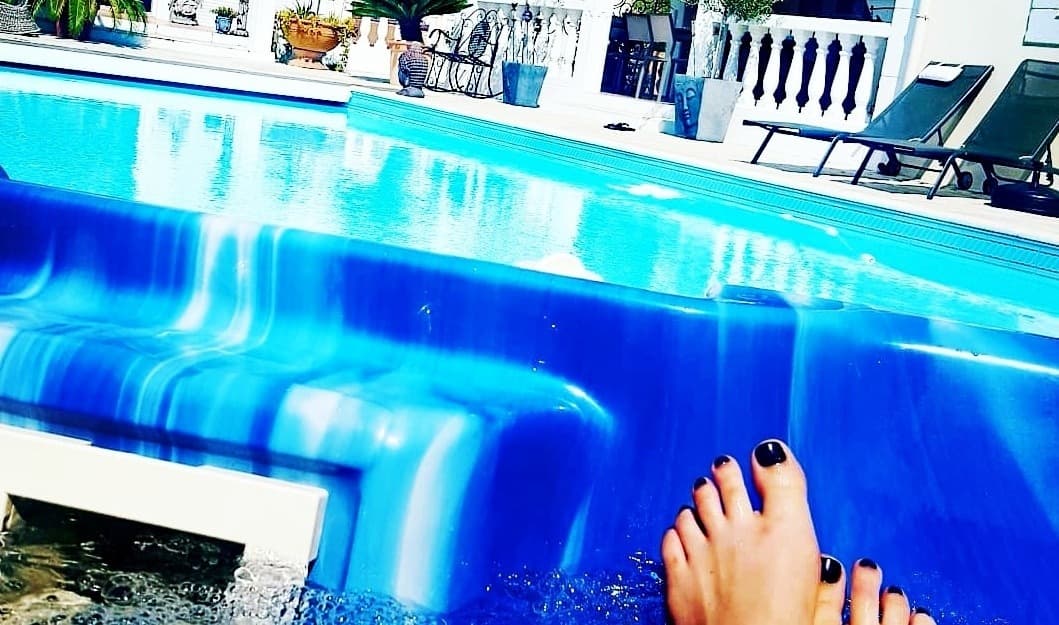 Paulinaxfeet banner image
