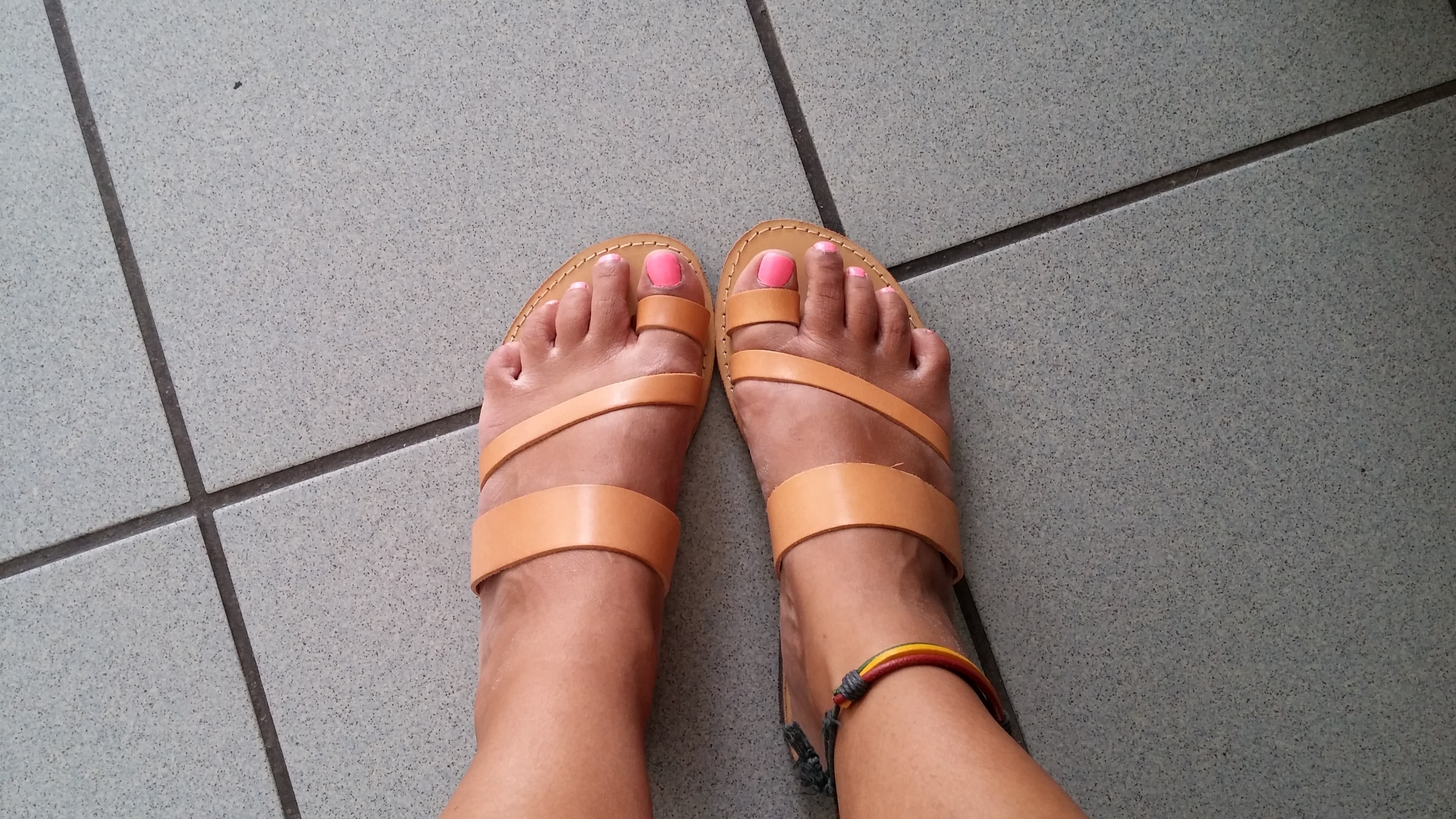 Hazely feet ๐ฃ banner image