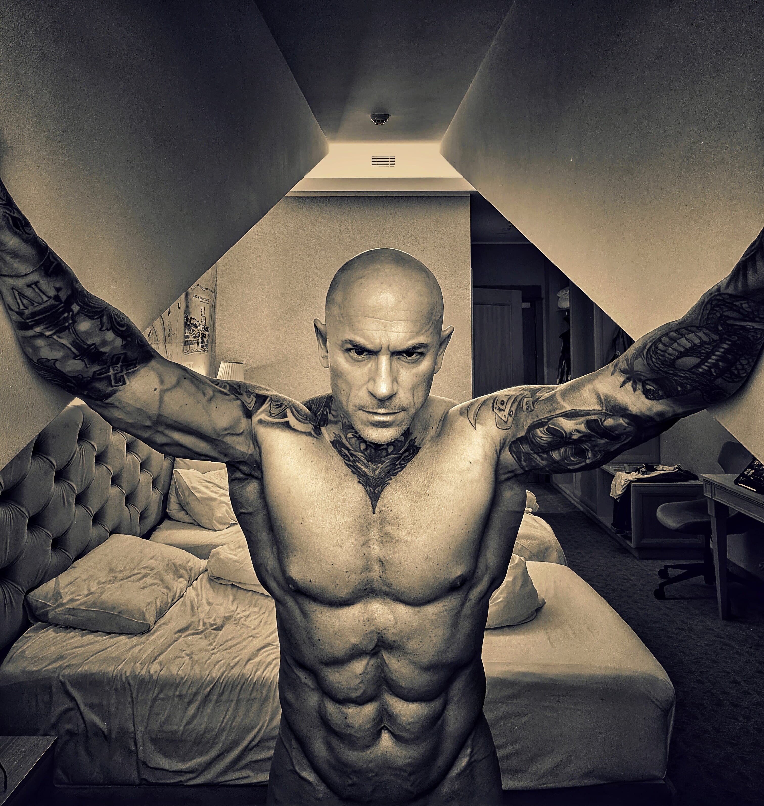 RIDDICK banner image