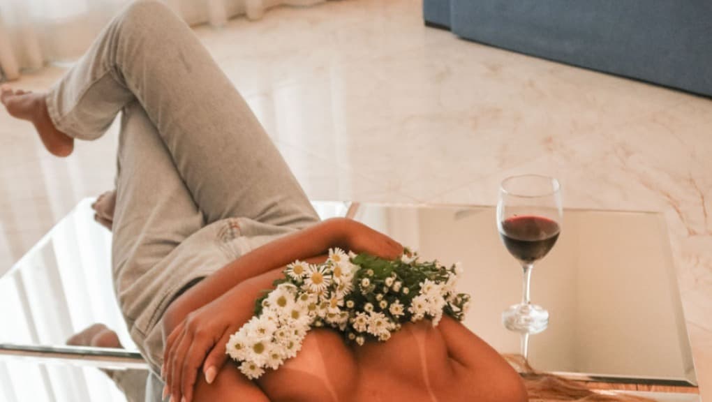 Let 👠 banner image