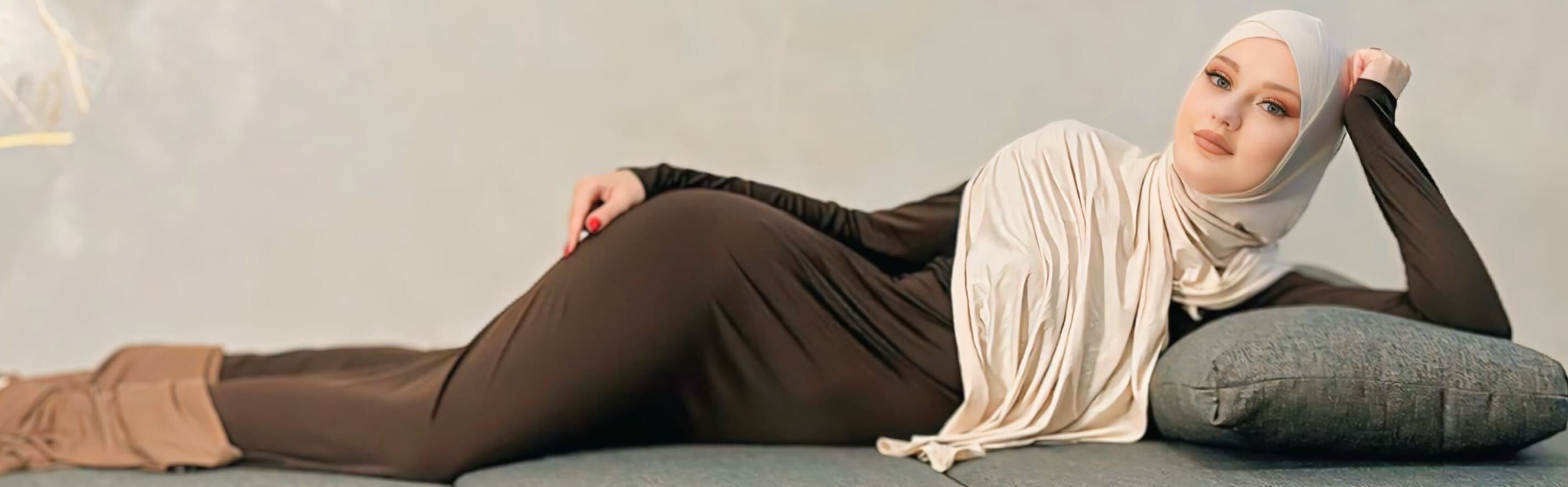 ● Dinara ●🤍● دينارا.● banner image