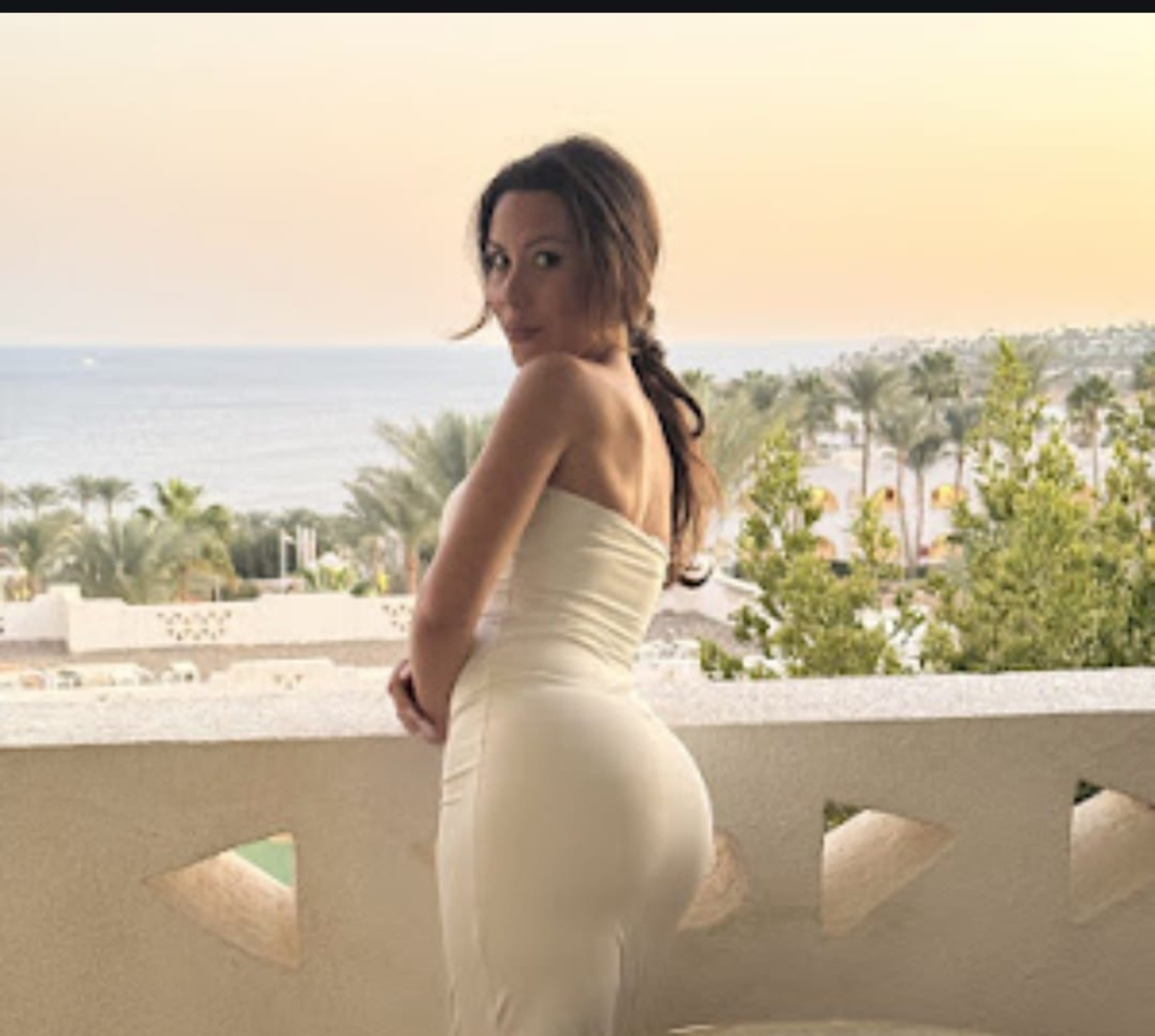 Chloe banner image