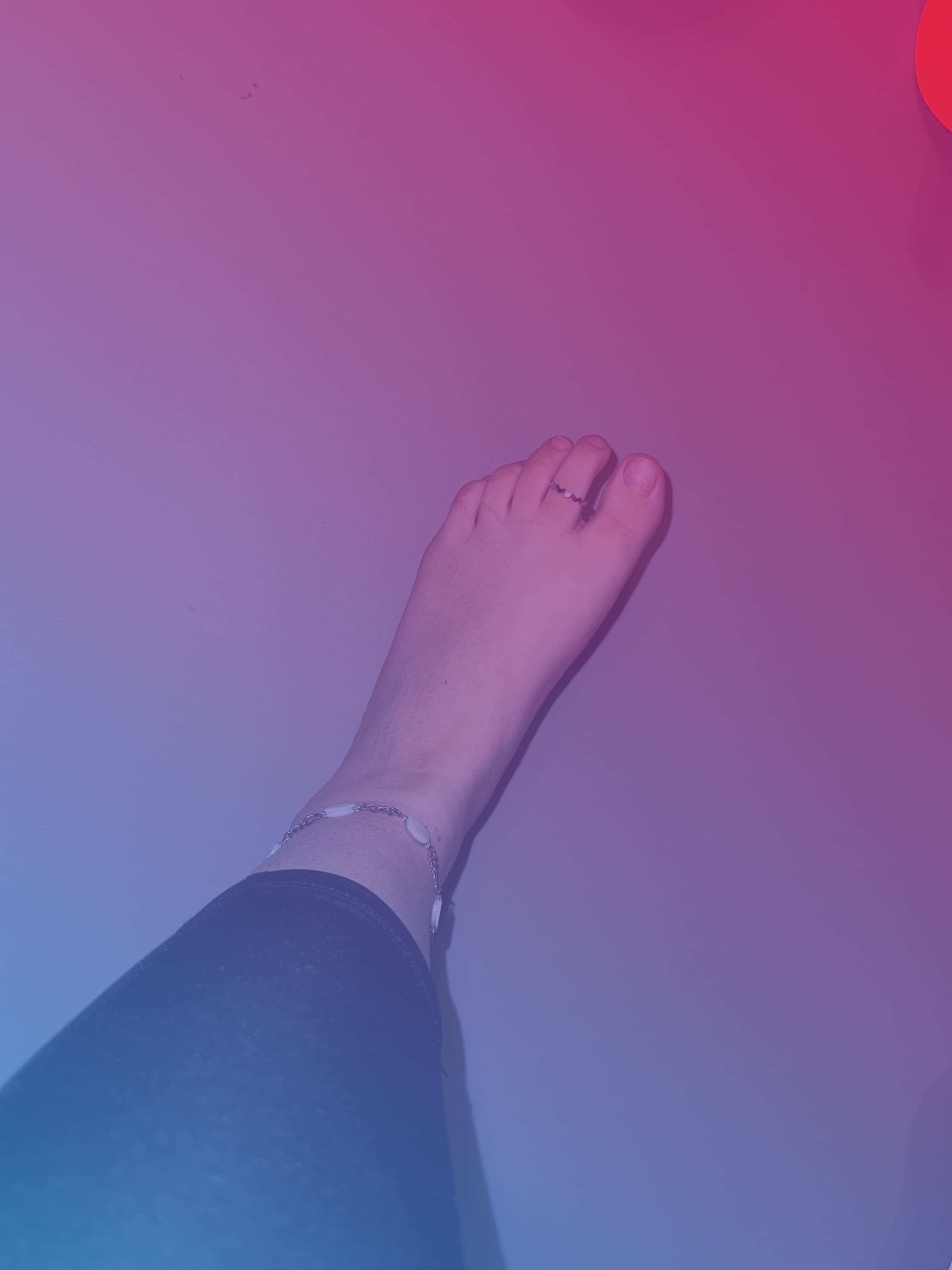 Kalli Feet TV banner image