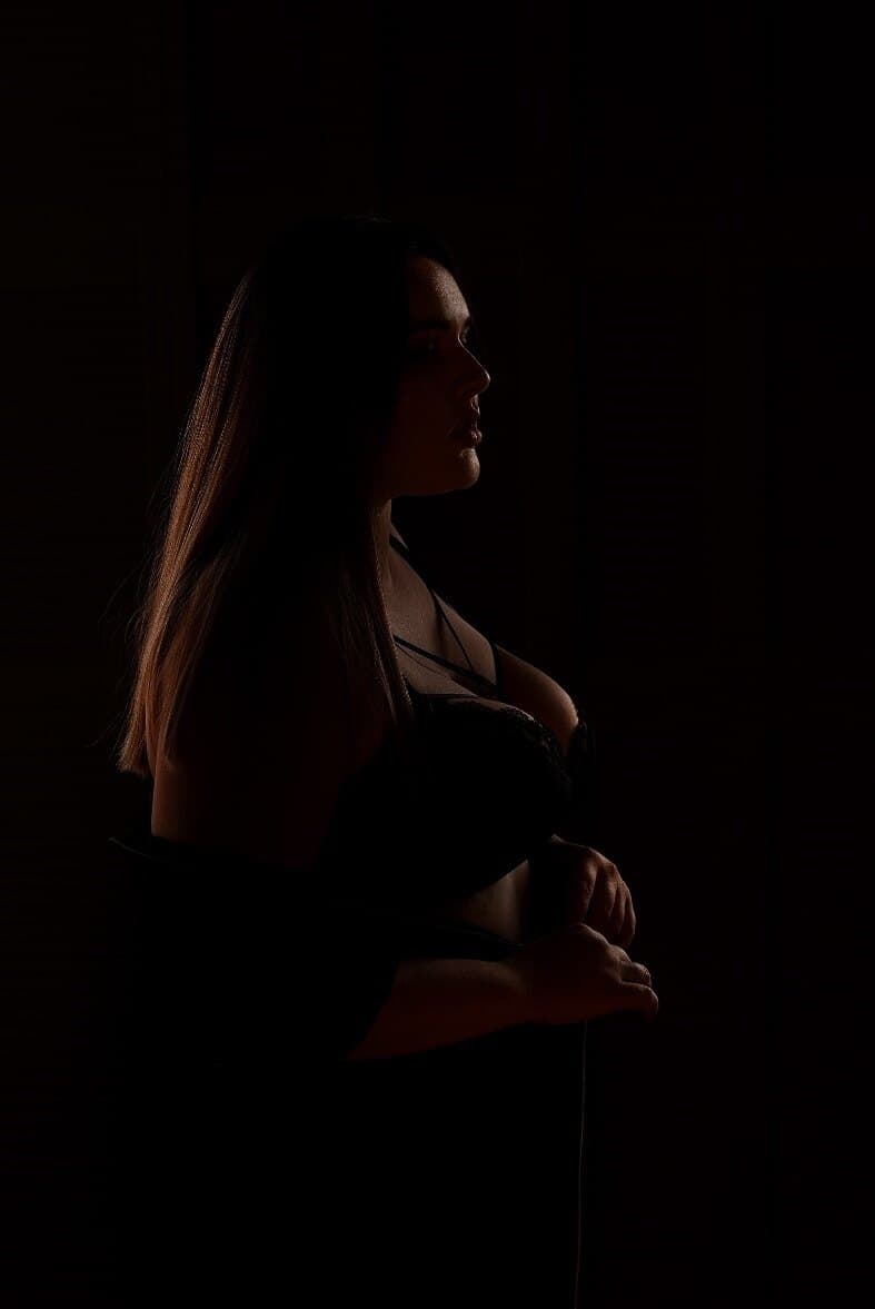Lia Moon XL banner image