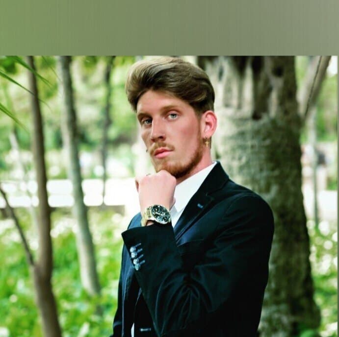 Mr. Reiinoso banner image