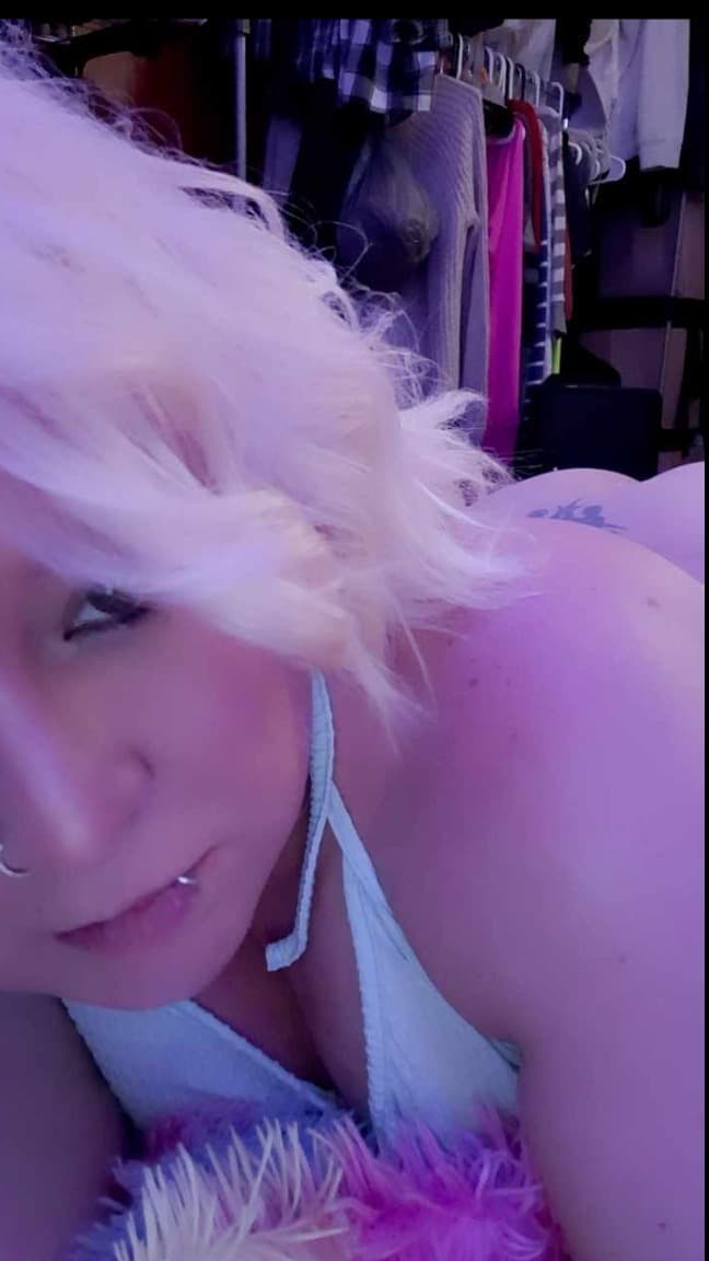 Kris Loveanangel69 banner image