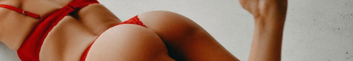 Ariana Creed banner image